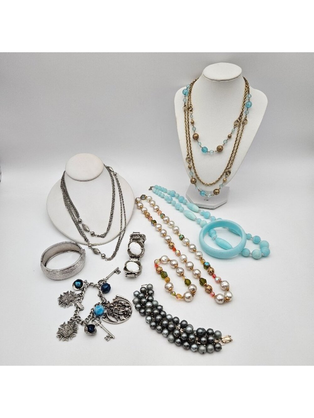 Vintage Jewelry Lot Necklaces Bracelets 10 Pcs